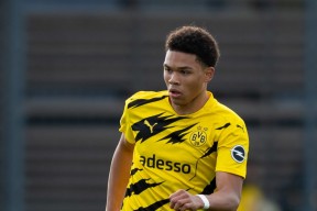 开元棋牌官方网站国际比赛日山东男篮调整名单以备德甲，队长鼓劲环节打磨，质疑声仍在，医务组通报恢复的简单介绍