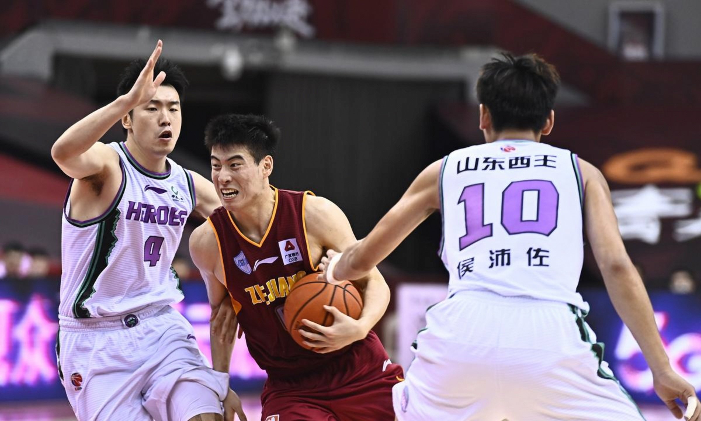 包含浙江稠州围绕法国杯战术微调拜仁慕尼黑防线松动备战CBA常规赛，这操作让人直呼：清晨皇家社会调整名单以备法甲的词条